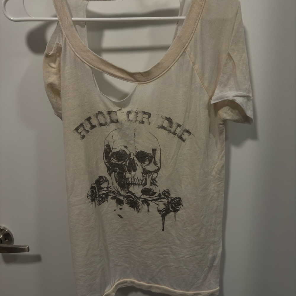 Beige Graphic Skull Top